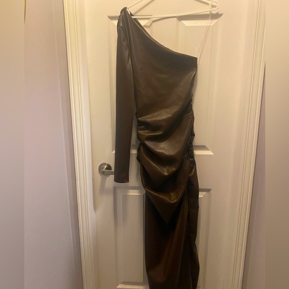 House of CB chocolate leather dress - Picture 5 of 6